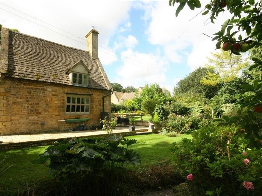 Villa Tumbledown Broadway  Exterior foto